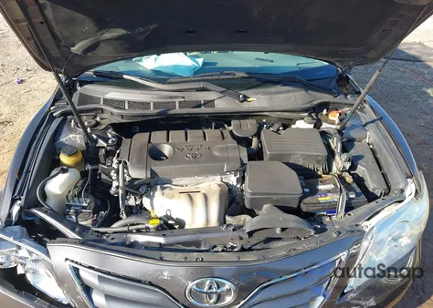 2011 Toyota Camry Le z USA, uszkodzony, nr VIN 4T1BF3EK4BU179721